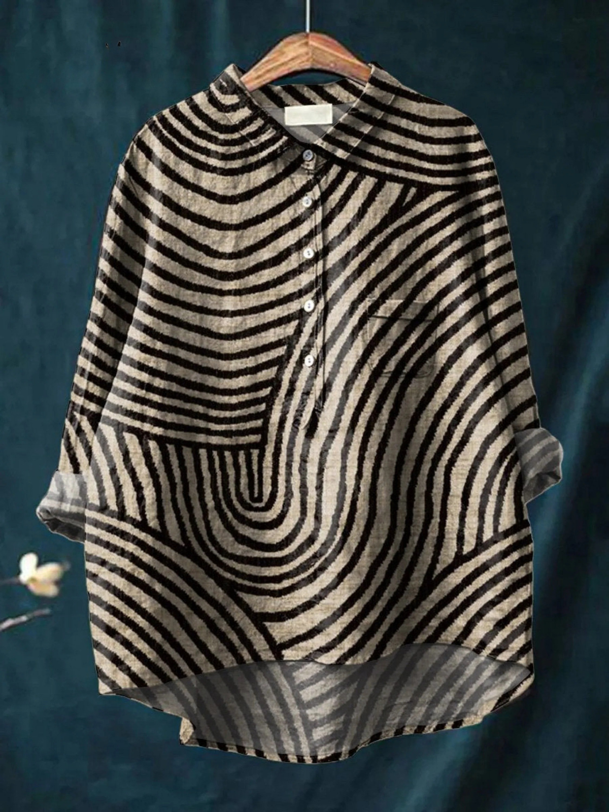 Women's multicolour geometric pattern shirt with mandarin collar and short sleeves