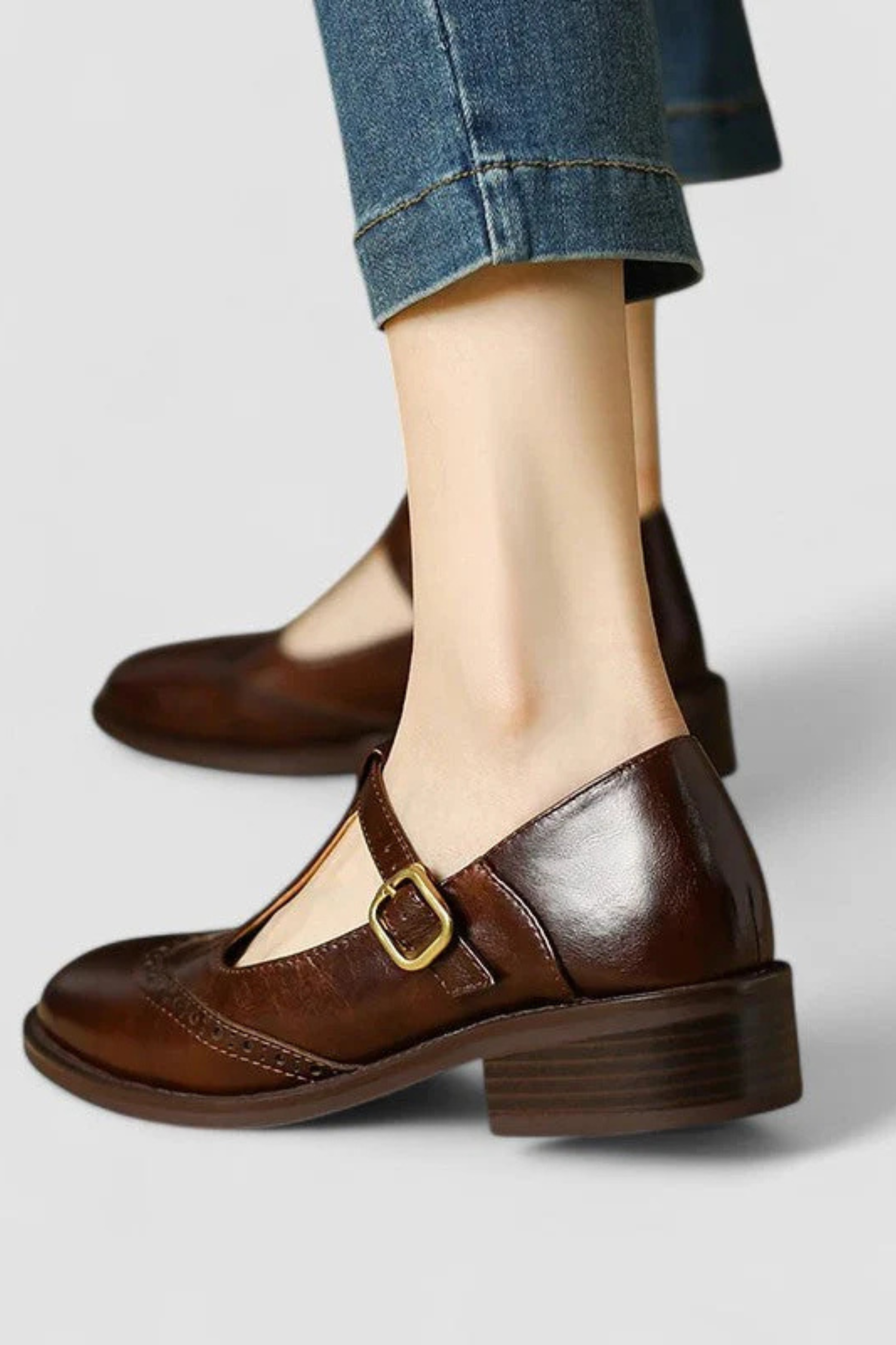 Women’s FlexiComfort Leather Flat Shoes