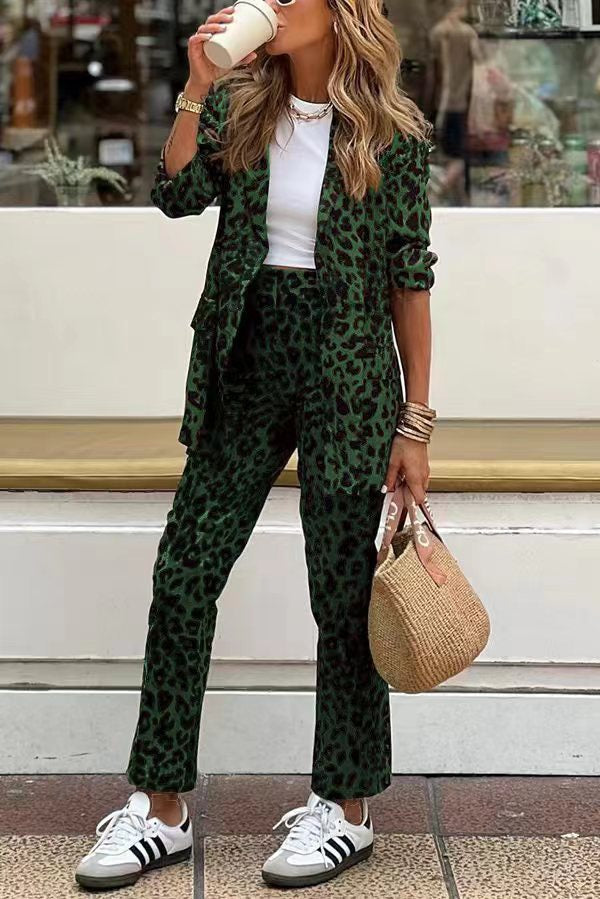 Women's leopard print blazer and trousers set with lapel collar and long sleeves