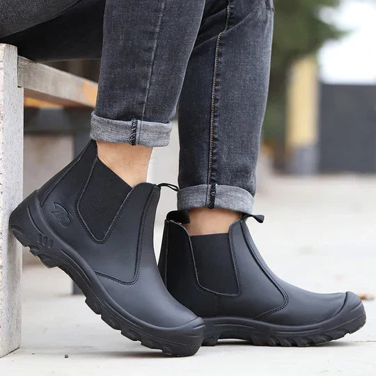 Women's Chelsea ankle boots with elastic side panels and textured soles