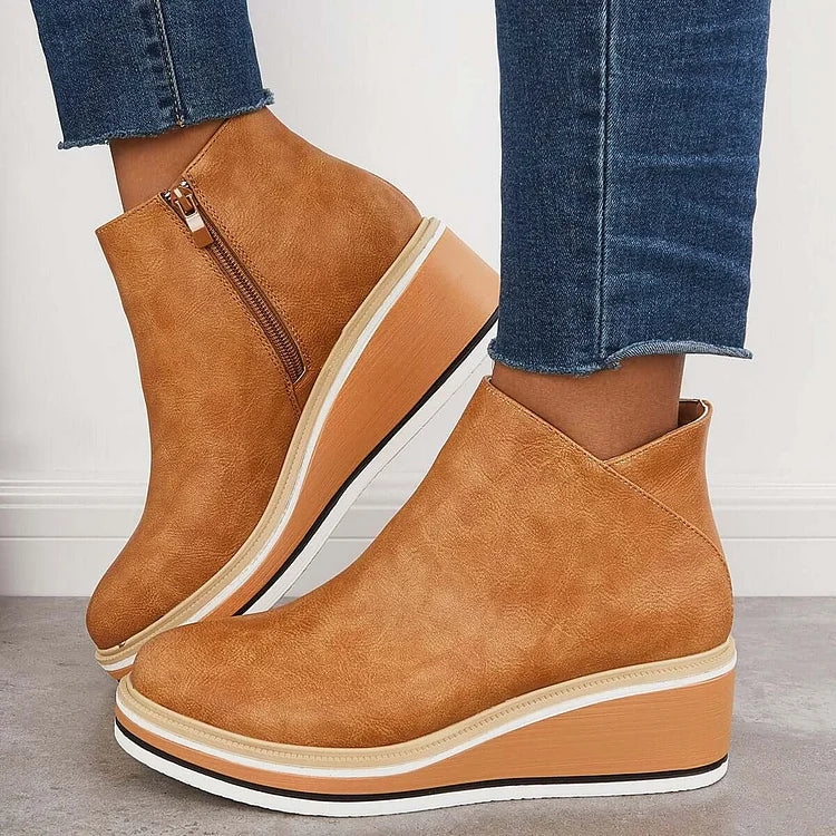 Women's ankle boots with side zip, rounded toe and high wedge platform
