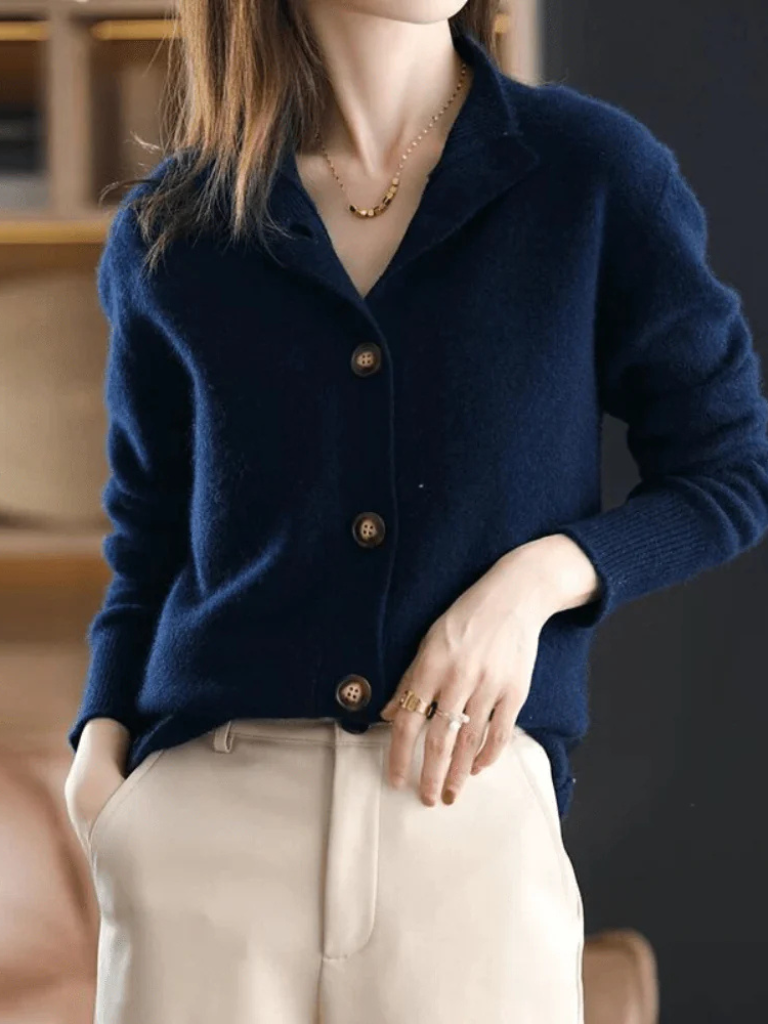Women's long sleeve button front cardigan with ribbed collar