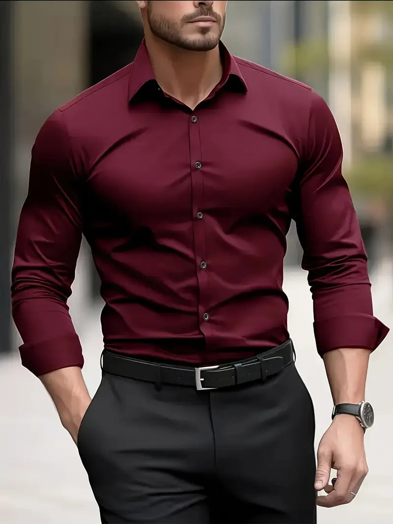 Men's slim fit long-sleeve button-up shirt with collared neckline