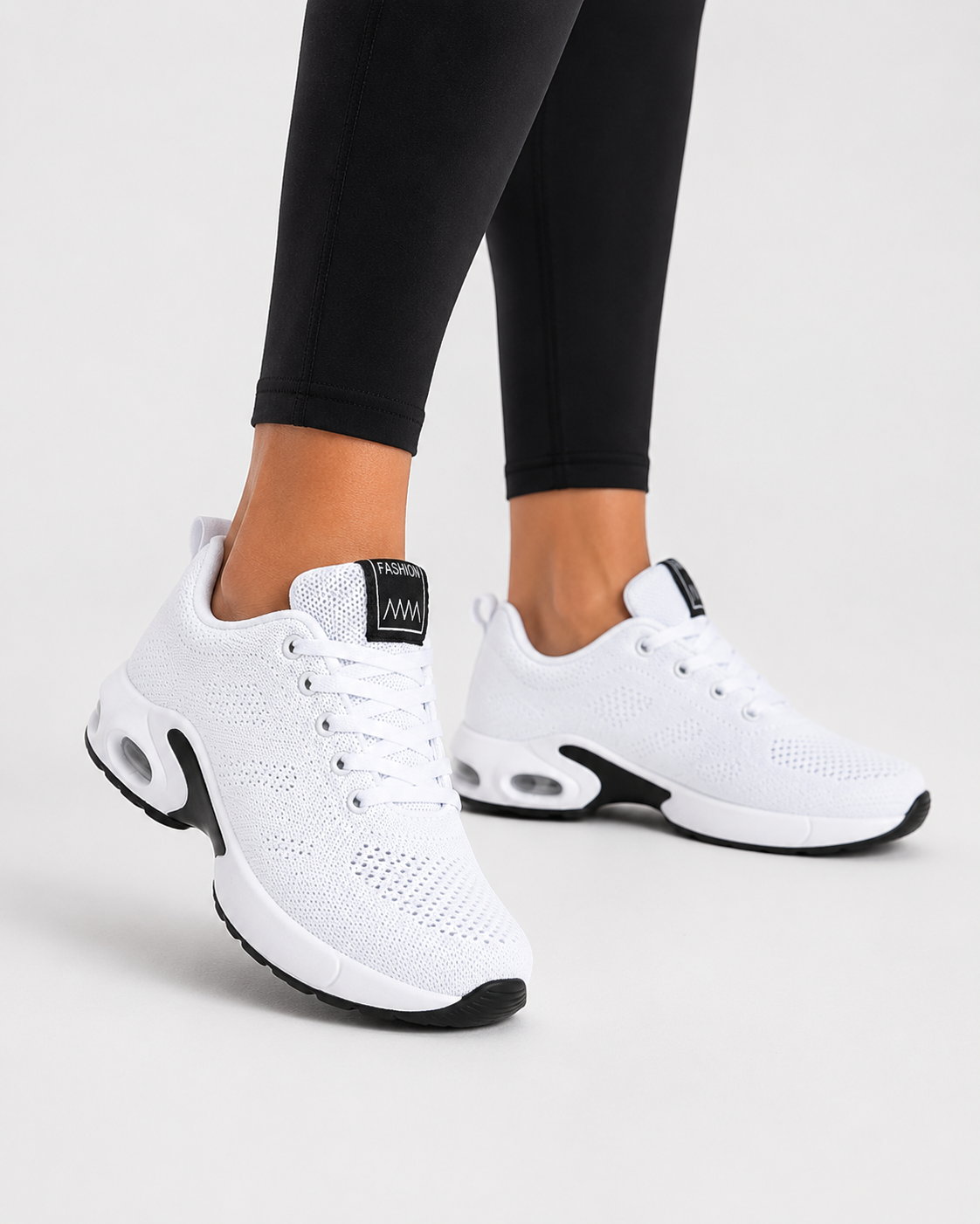 Women's textured lace-up trainers with chunky contrast soles