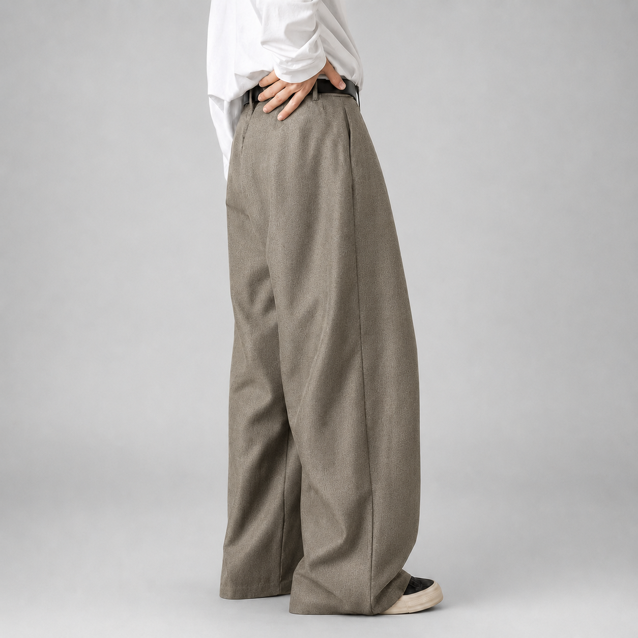 Men's Wide-Leg Trousers Pleated High-Waist Tailored Fit - Light Brown