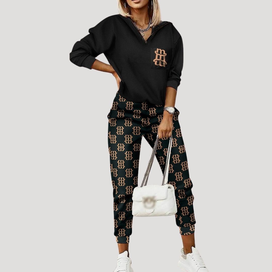 Women's hooded patterned tracksuit set with zip-front top and cuffed jogger trousers