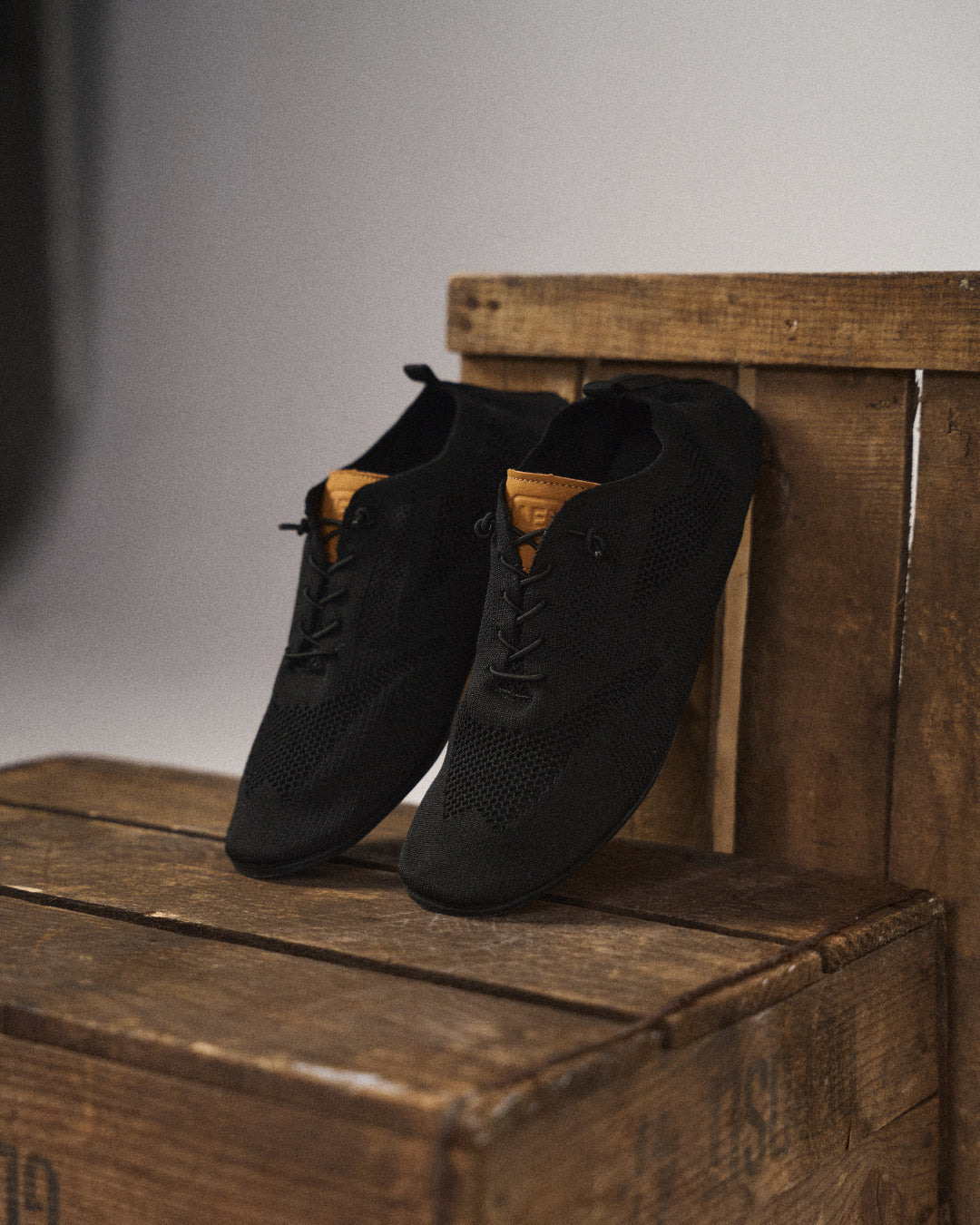 Mesh knit lace-up trainers with textured panels, round toes and flat soles