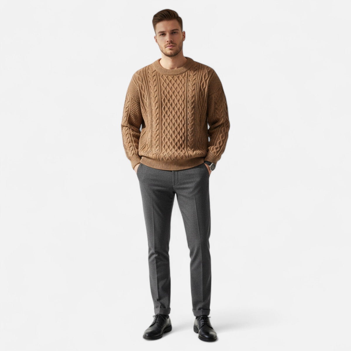 Men's cable knit crew neck jumper with long sleeves and ribbed trims