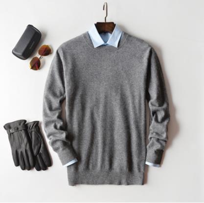 Men's solid crew neck jumper with long sleeves and ribbed trims