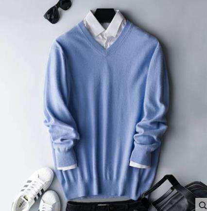 Men's solid crew neck jumper with long sleeves and ribbed trims