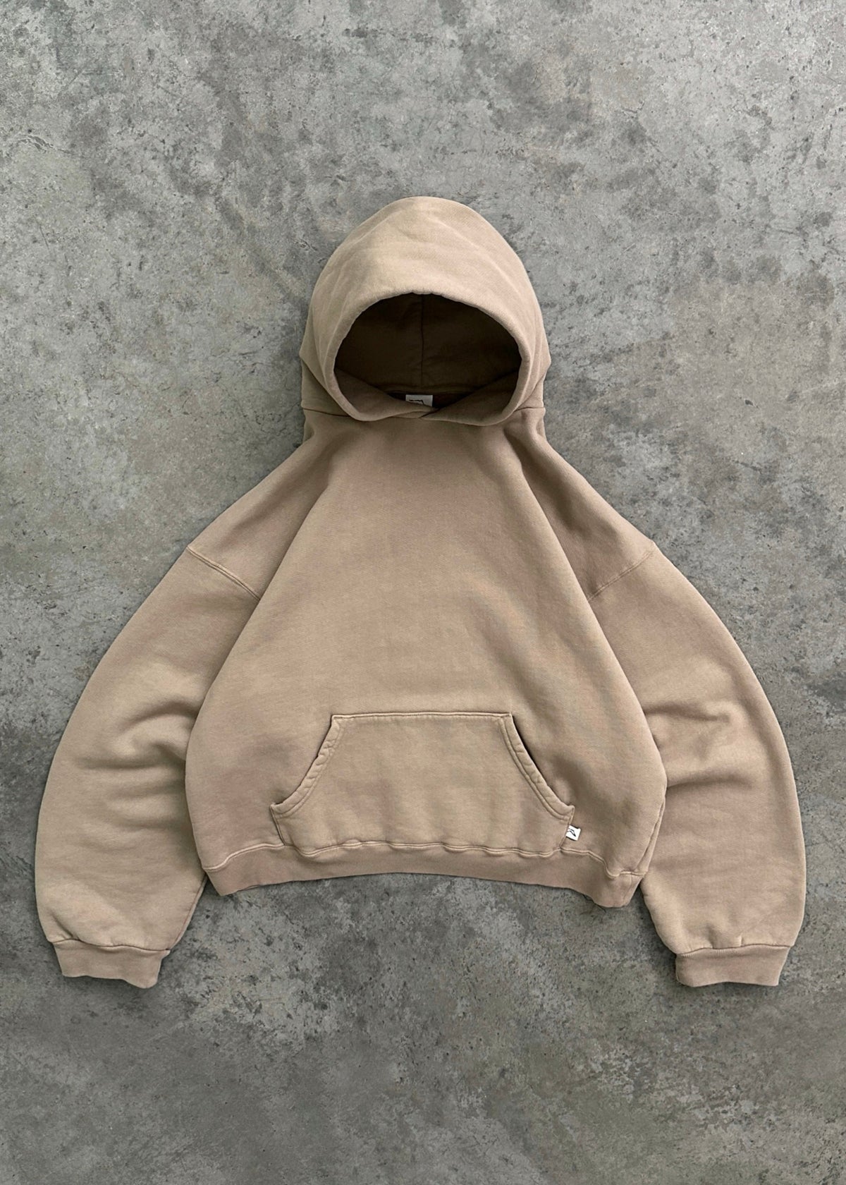 Unisex hooded pullover sweatshirt with long sleeves and kangaroo pocket