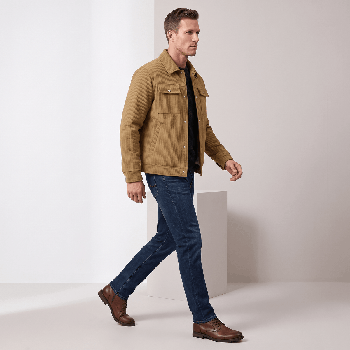 Men's quilted corduroy jacket with snap front, turn-down collar and pockets