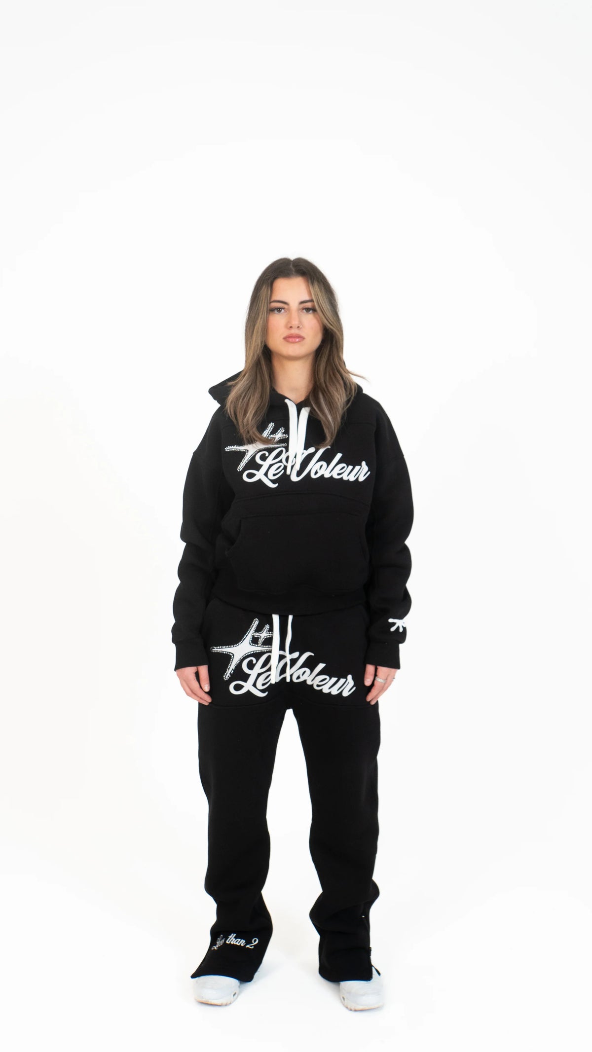 Unisex pullover hoodie with hood, front pouch pocket and script graphic