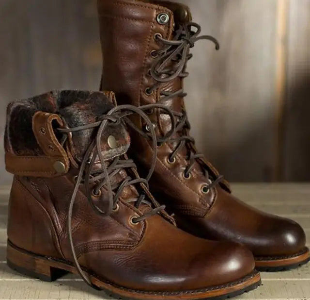 Men's high ankle lace-up boots with round toes, low heels and treaded soles