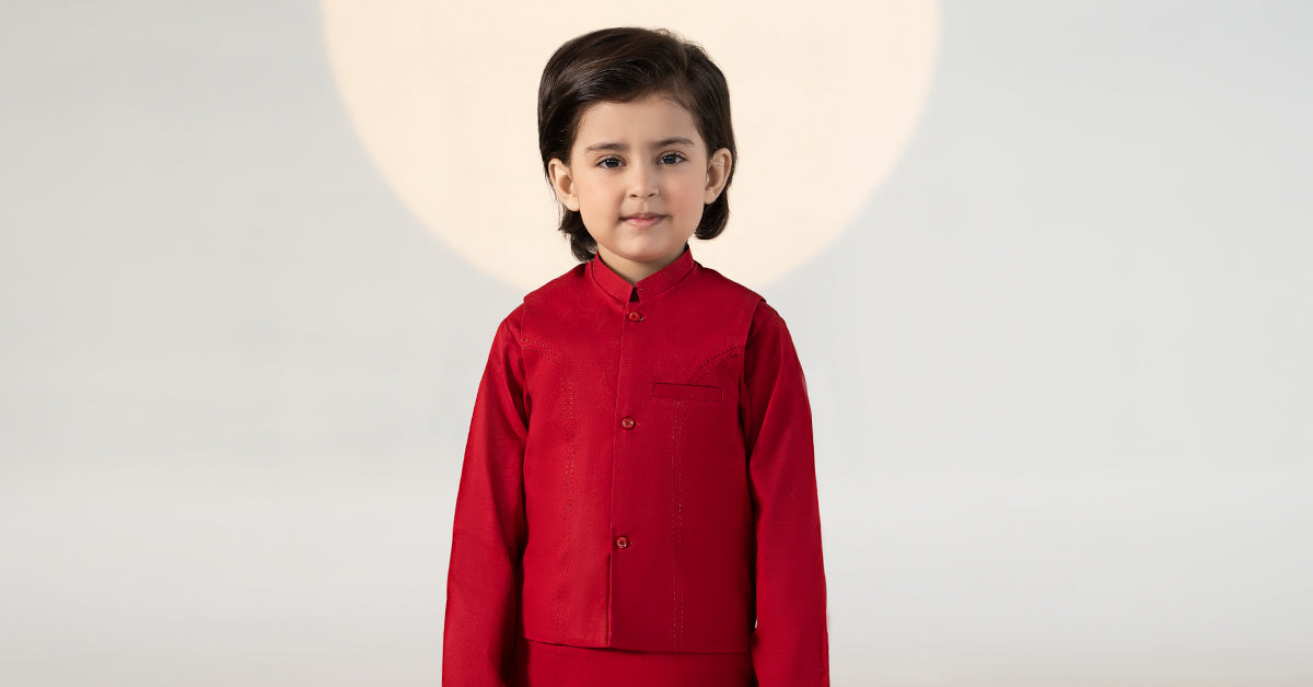 Boys' red traditional suit set with Mandarin collar, long tunic and white trousers