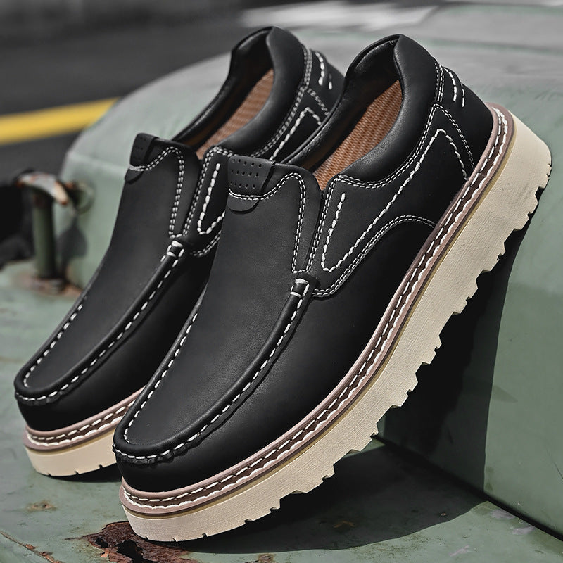 Men's slip-on loafers with contrast stitching and chunky lug soles