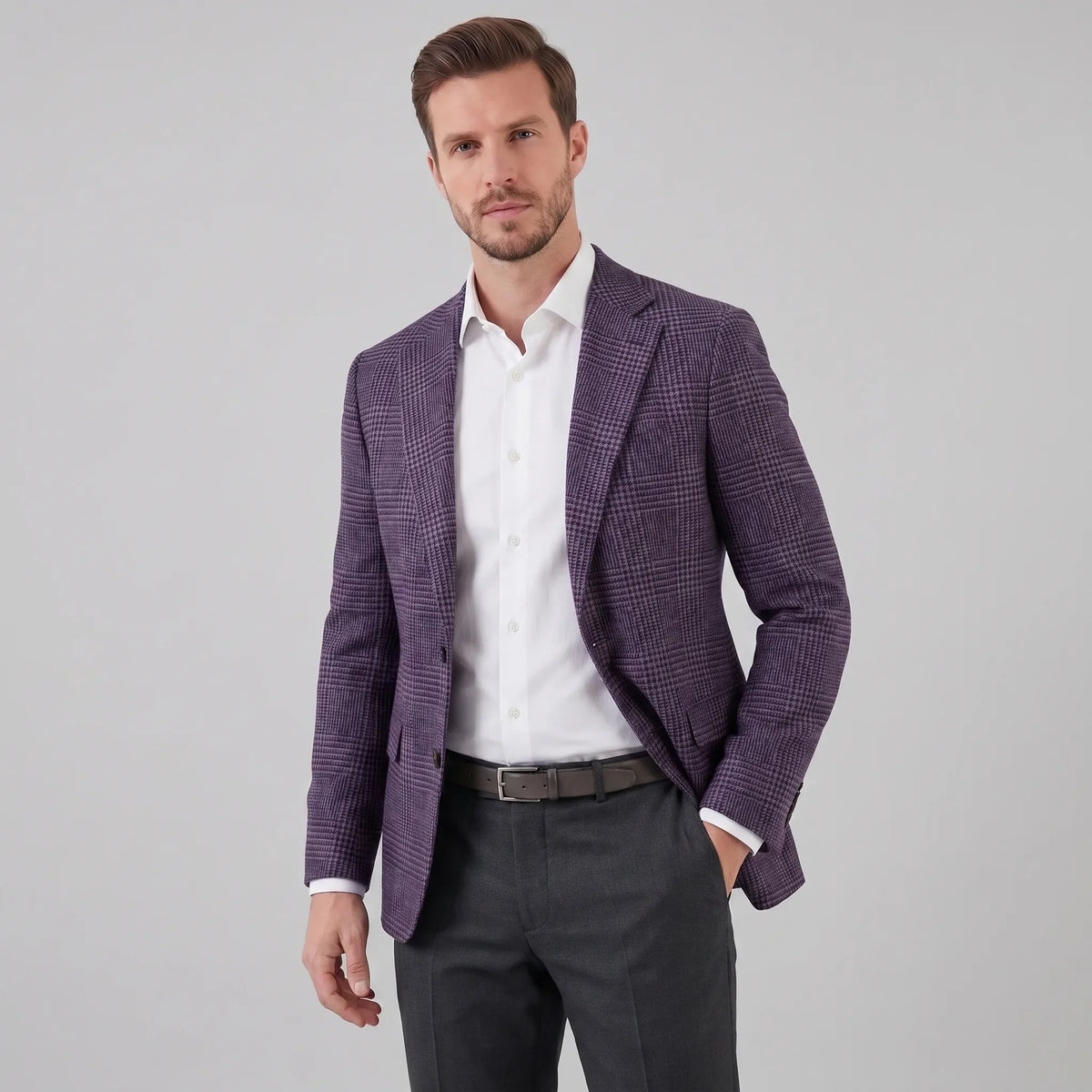 Men's checked single-breasted blazer with notched lapels and long sleeves