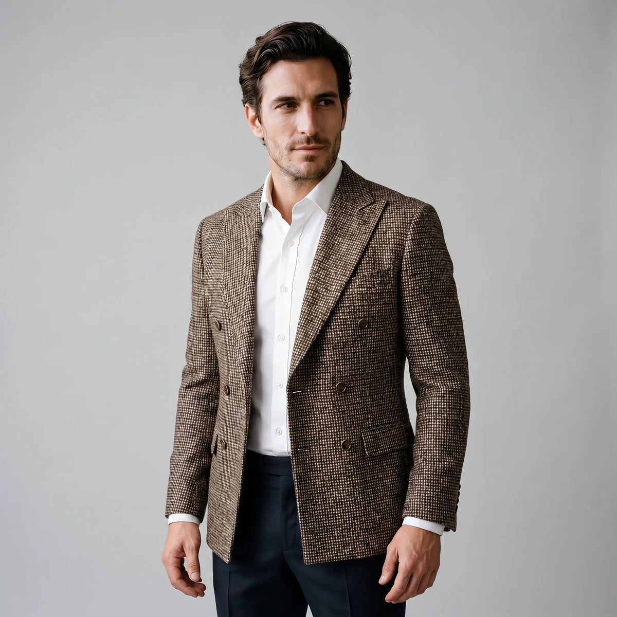 Men's checked double-breasted blazer with notched lapels and long sleeves