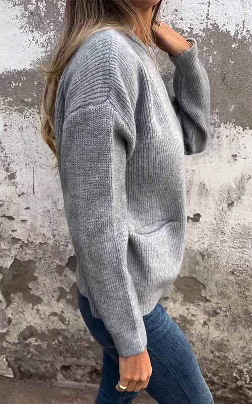 Women's ribbed knitted jacket with zip front, stand collar and front pockets