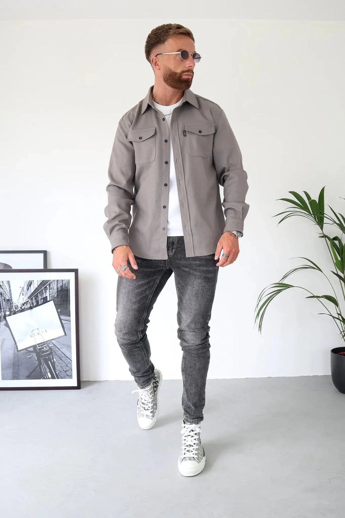 Men's button-up shirt jacket with long sleeves and two chest pockets
