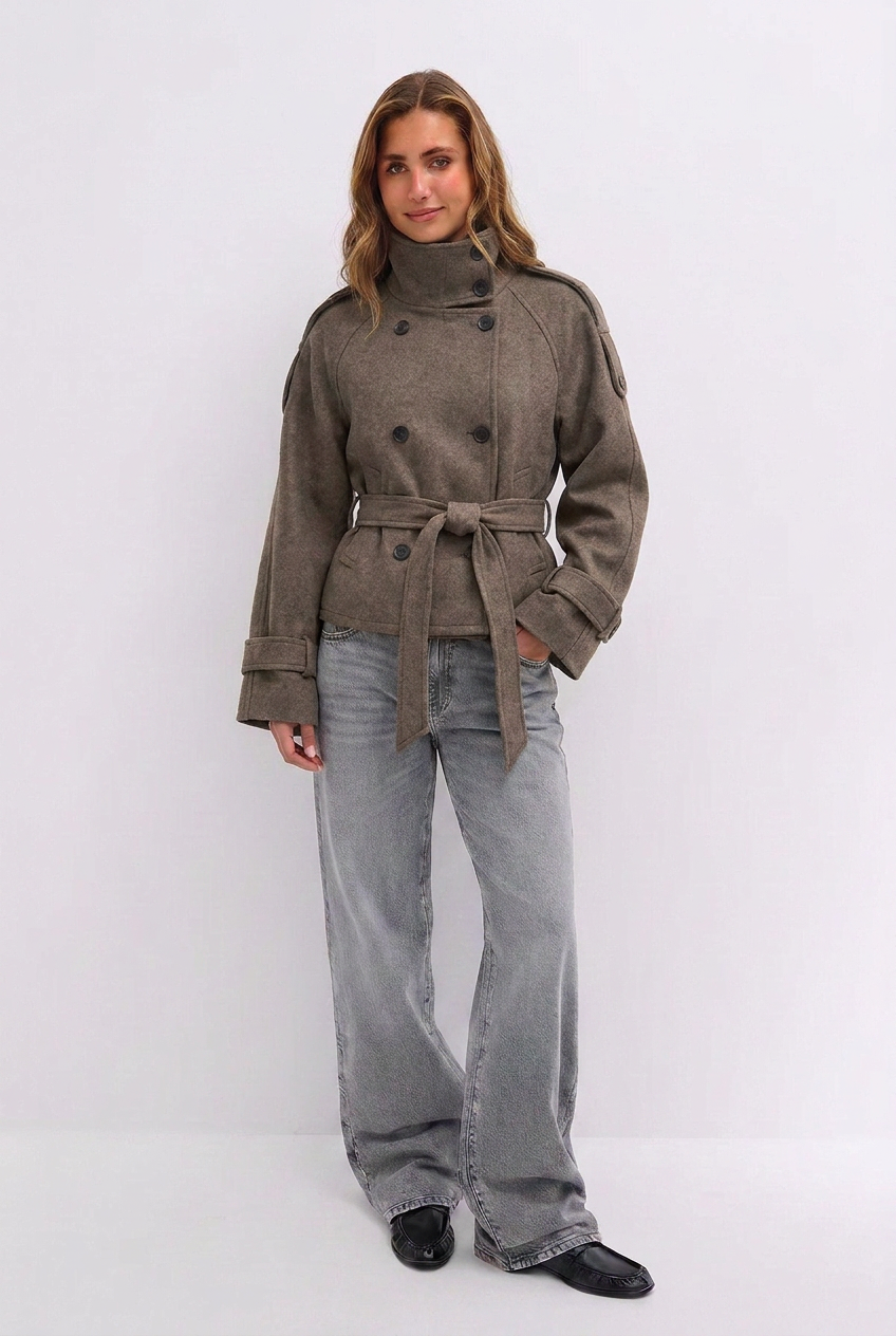 Women's belted trench jacket with high collar and double-breasted front