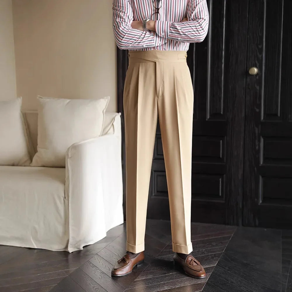 Men's high-waisted pleated trousers with a straight wide-leg cut