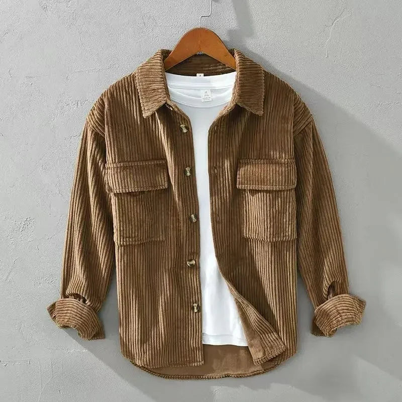 Men's ribbed corduroy overshirt with long sleeves, button front and chest pockets