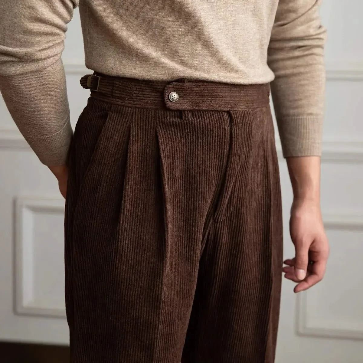 Women's wide-leg corduroy trousers with front pleats and button waistband