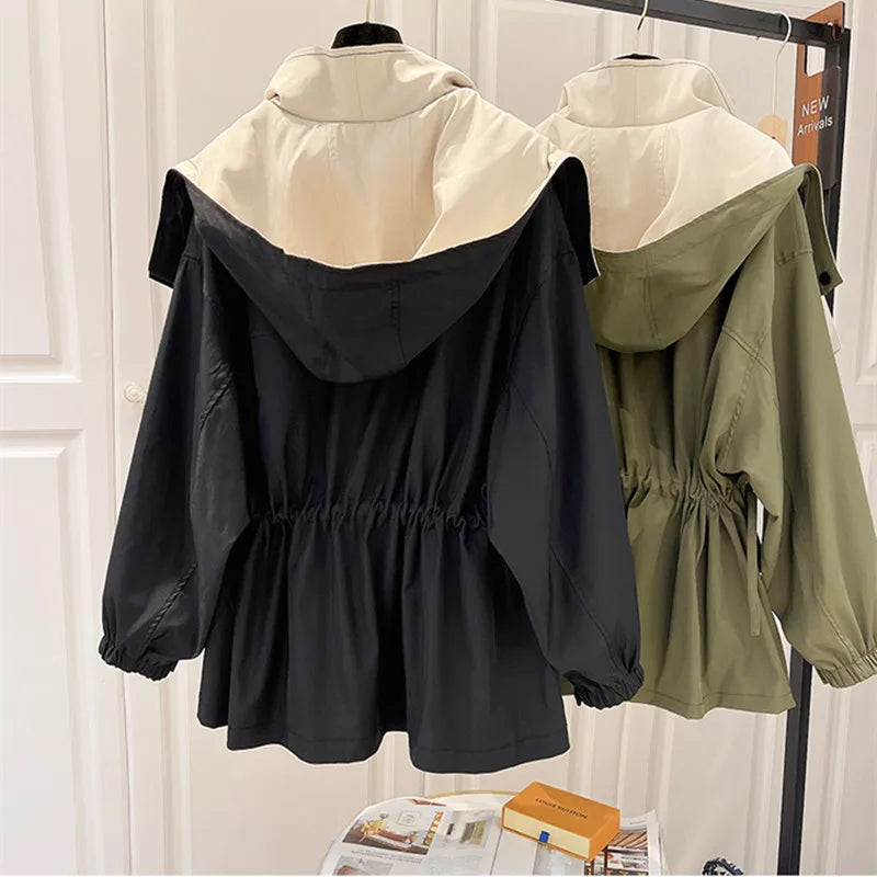 Women's colour block jacket with wide collar, long sleeves and front pockets