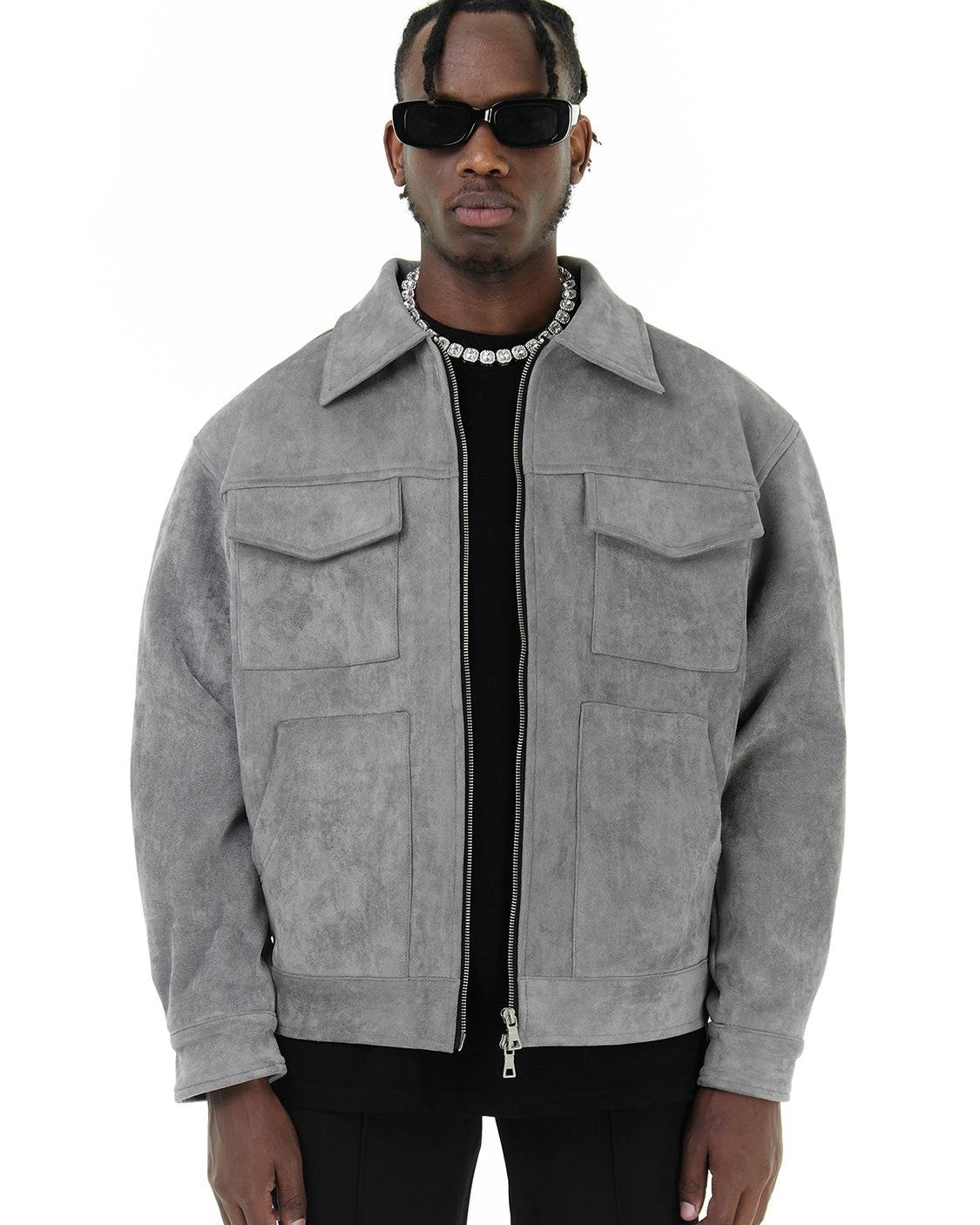 Men's field jacket with pointed collar, four patch pockets and front zip