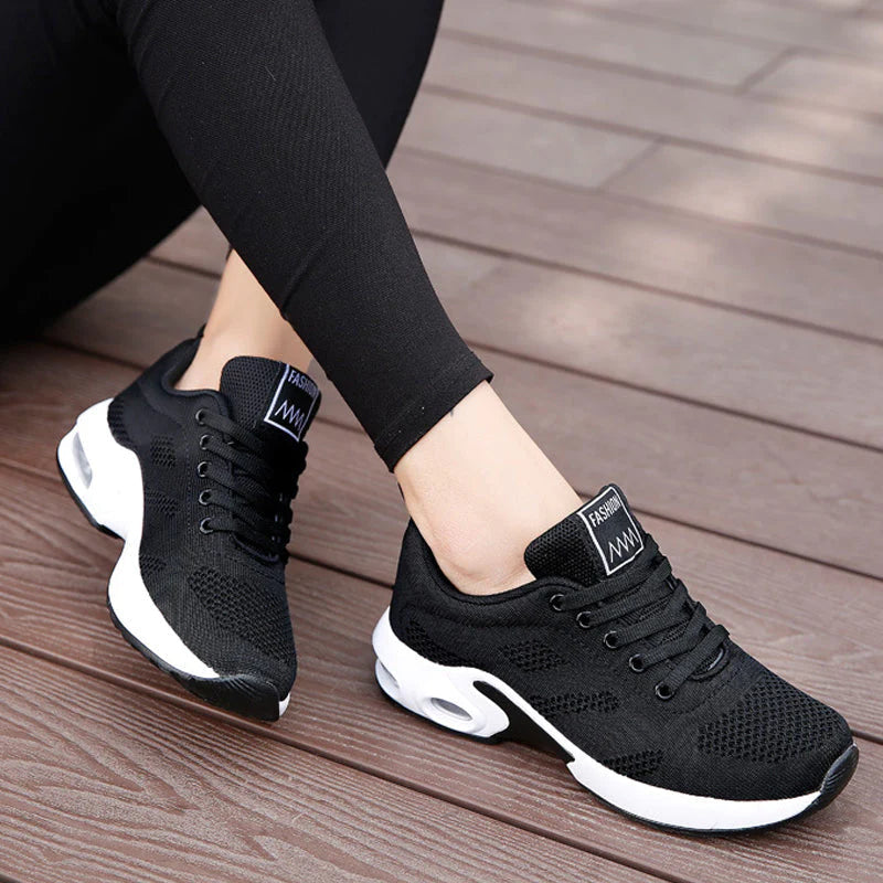 Women's Knit Trainers Lace-Up Air Cushion Platform