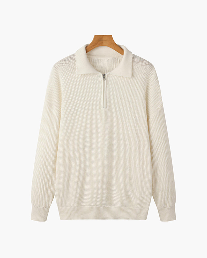 Men's textured collared sweater with half-zip fastening and long sleeves