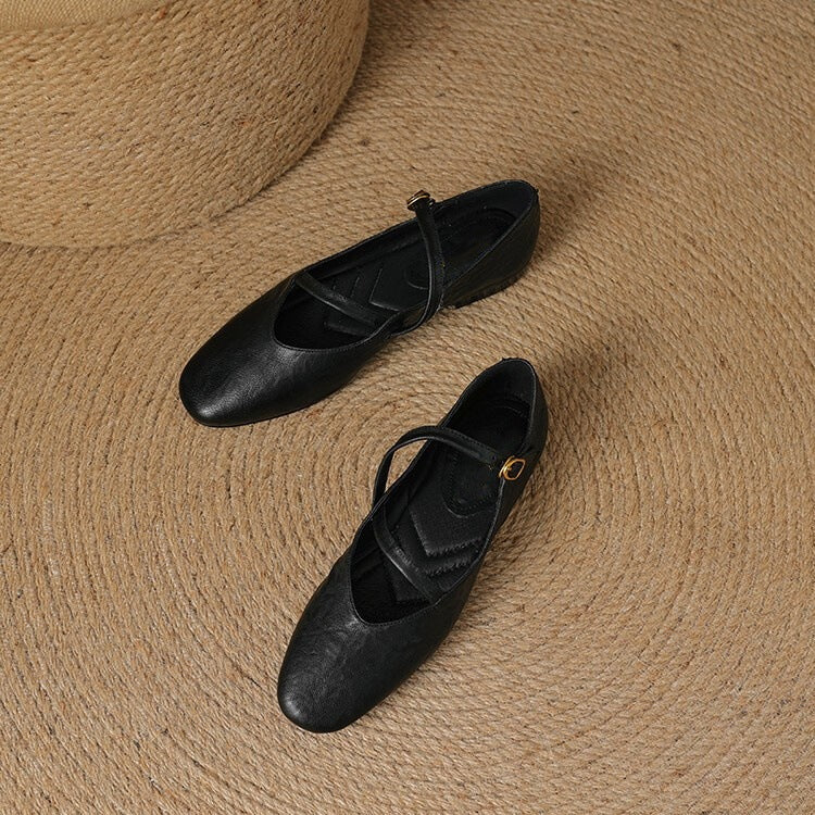 Women's Mary Jane flat shoes with double buckle straps and almond toes