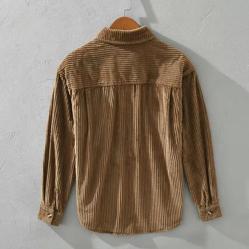Men's ribbed corduroy overshirt with long sleeves, button front and chest pockets