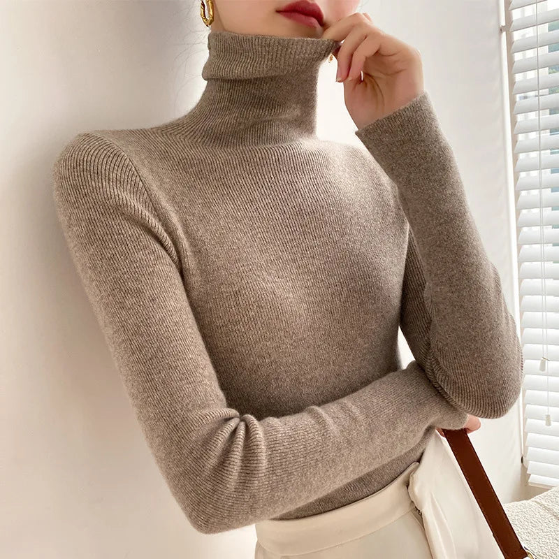 Women's long-sleeve ribbed turtleneck jumper