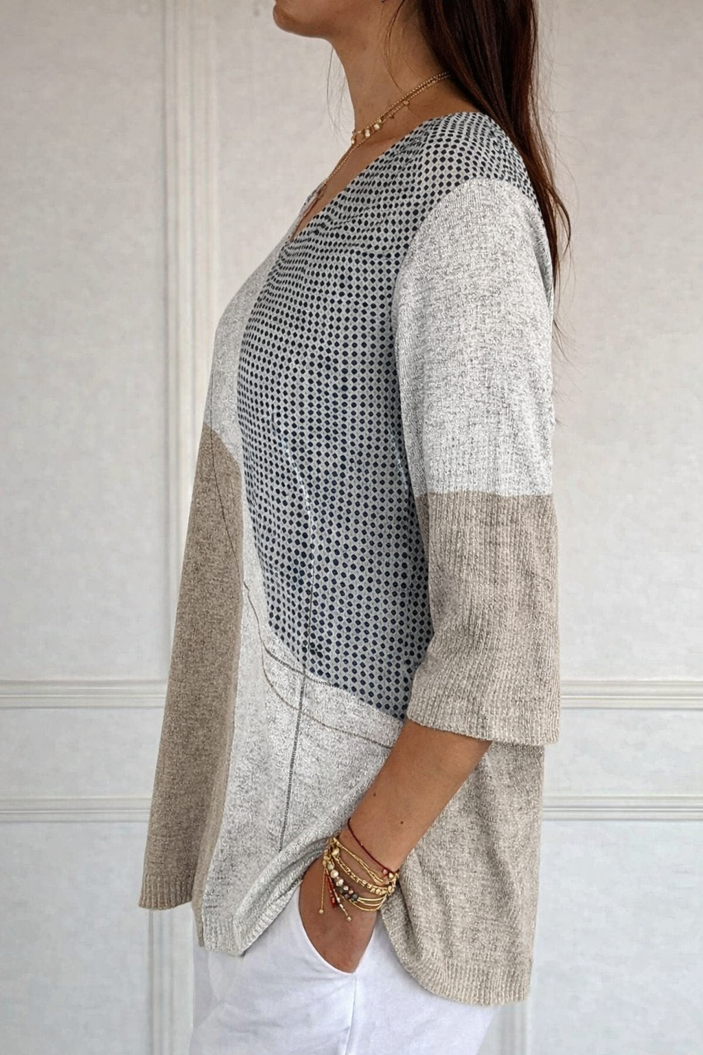 Women's multicolour geometric knit jumper with round neck and three-quarter sleeves