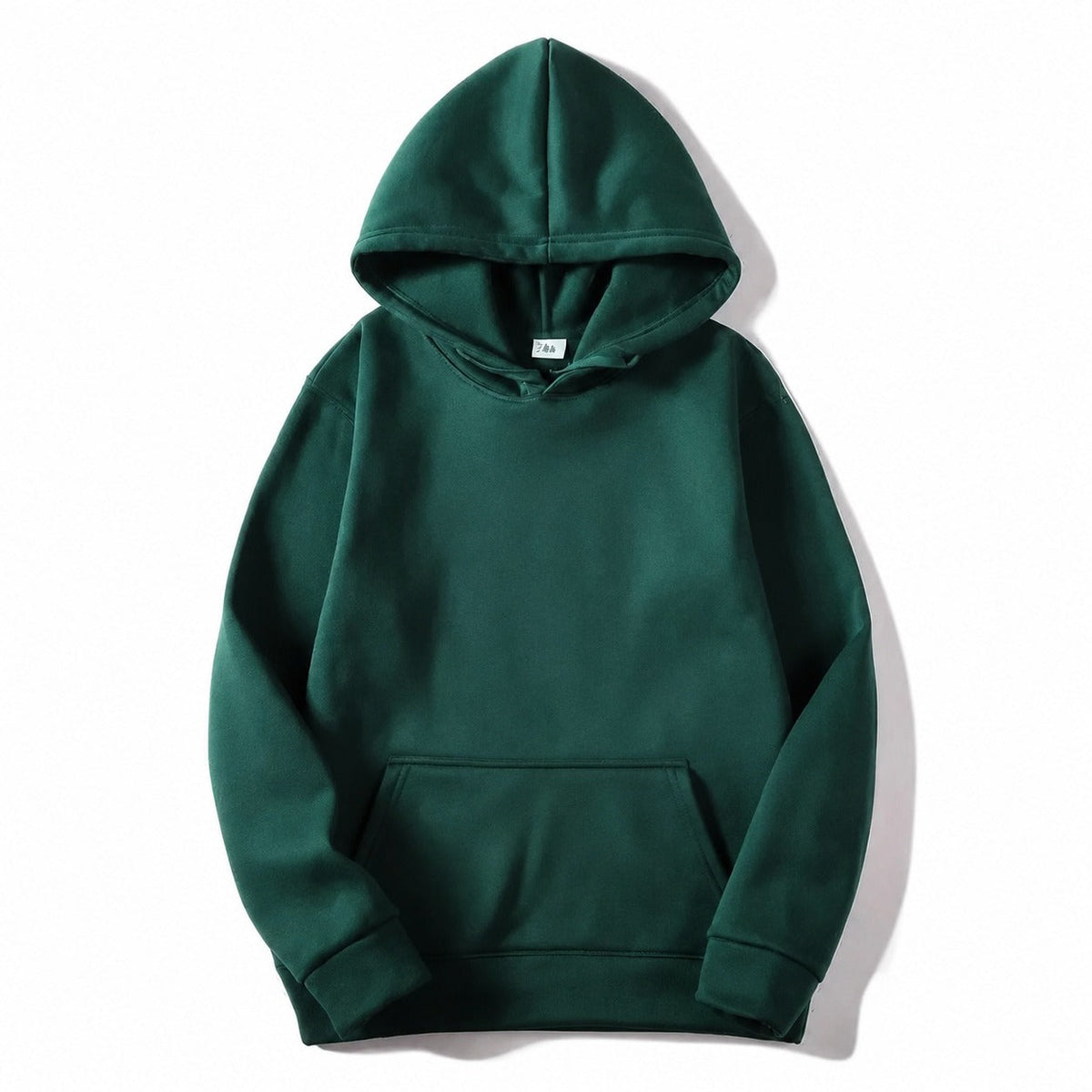 Men's plain pullover hoodie with hood, long sleeves and kangaroo pocket