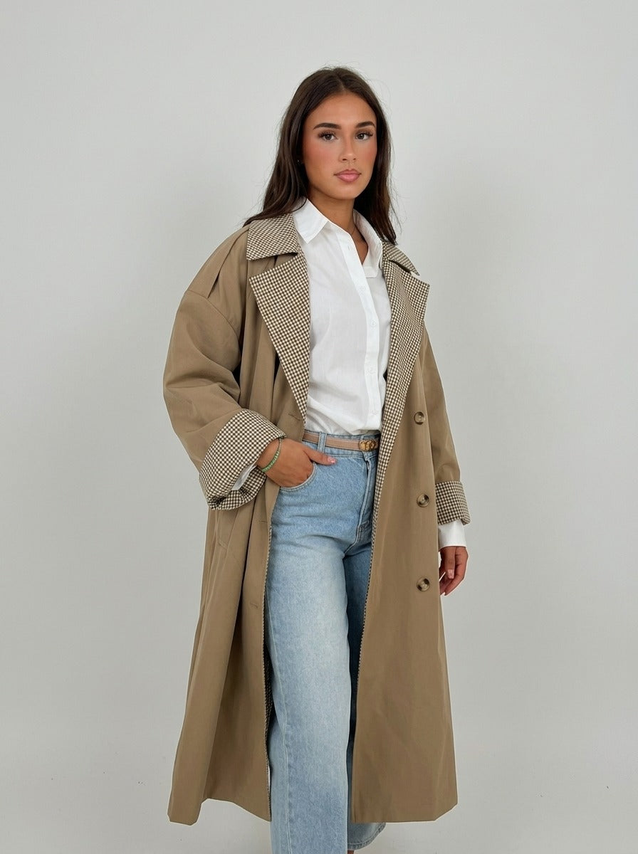 Women's beige trench coat with houndstooth lapels and turn-up cuffs