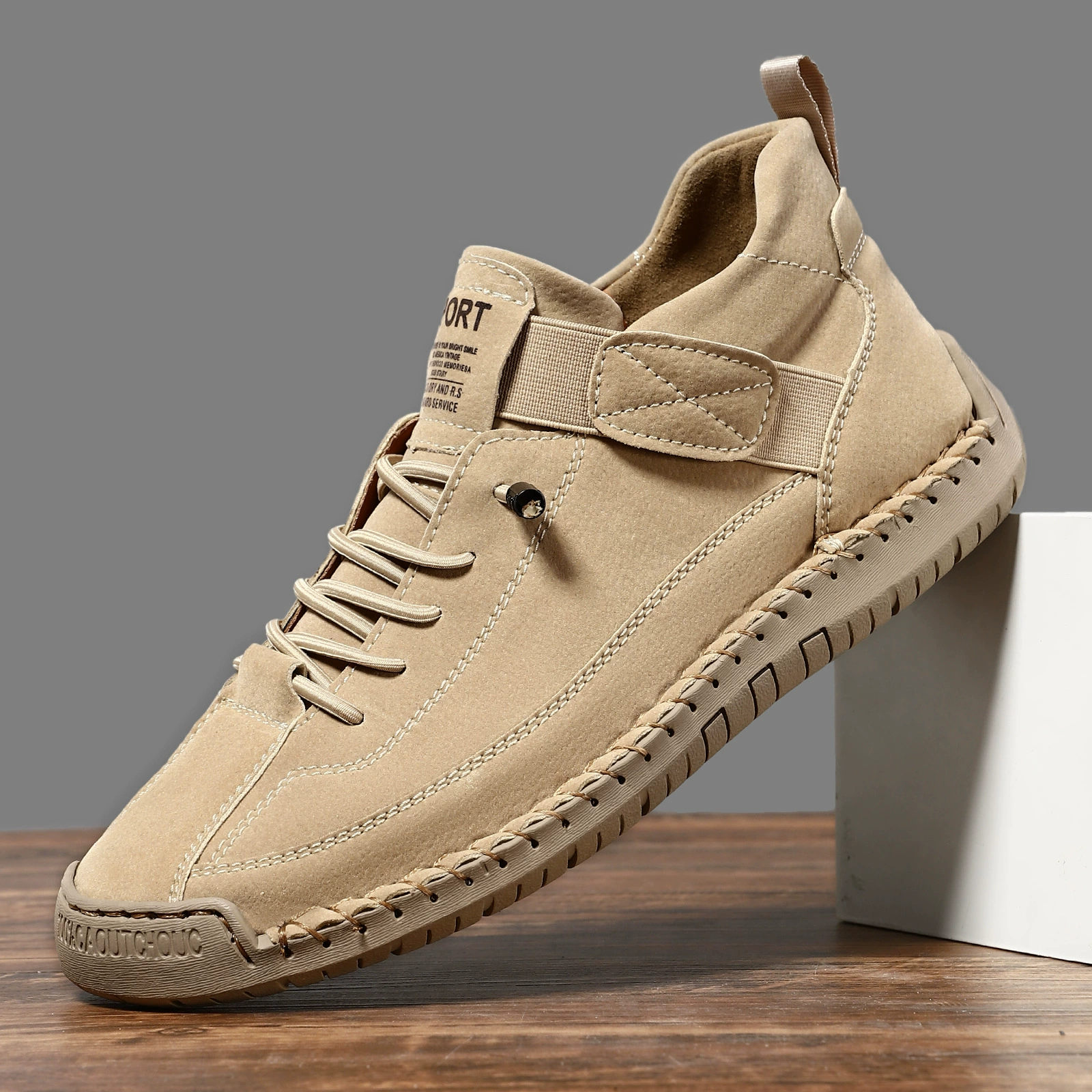 Women's Leather Sneakers Lace-Up Stitch Detail - Green