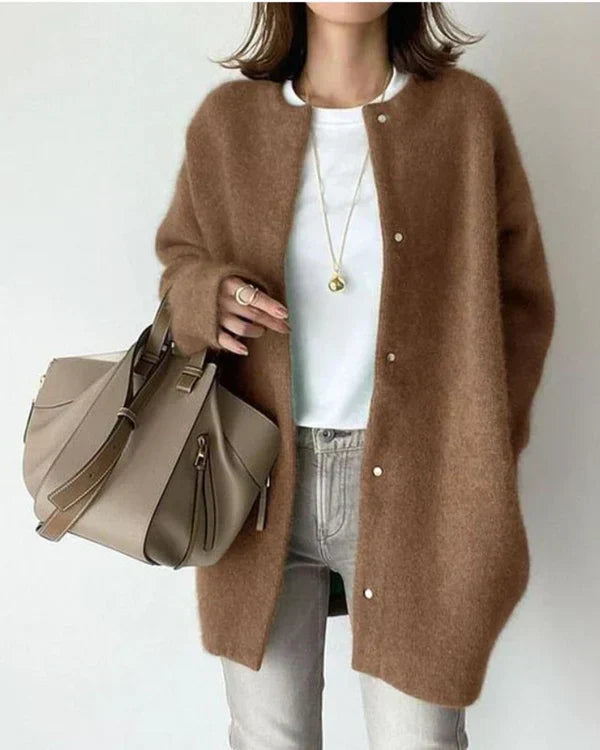 Women's longline cardigan with crew neck, long sleeves and button front