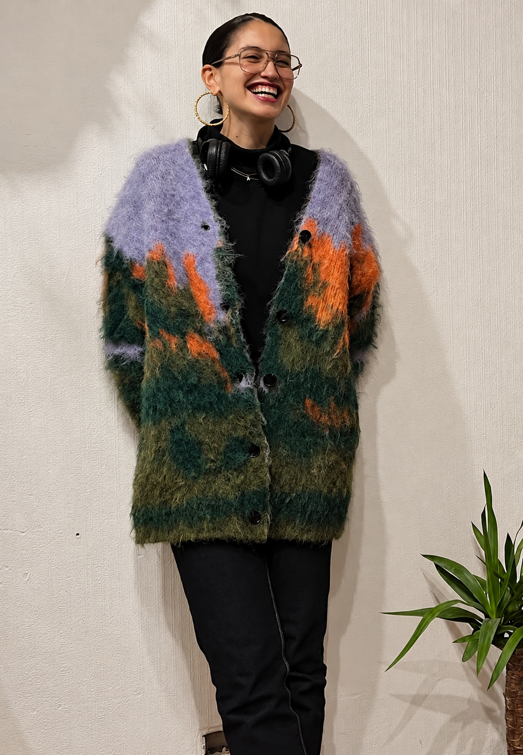 Women's long green abstract pattern cardigan with V-neck and button front