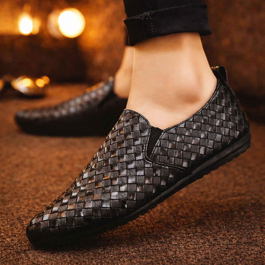 Men's woven slip-on loafers with rounded toes and flat soles