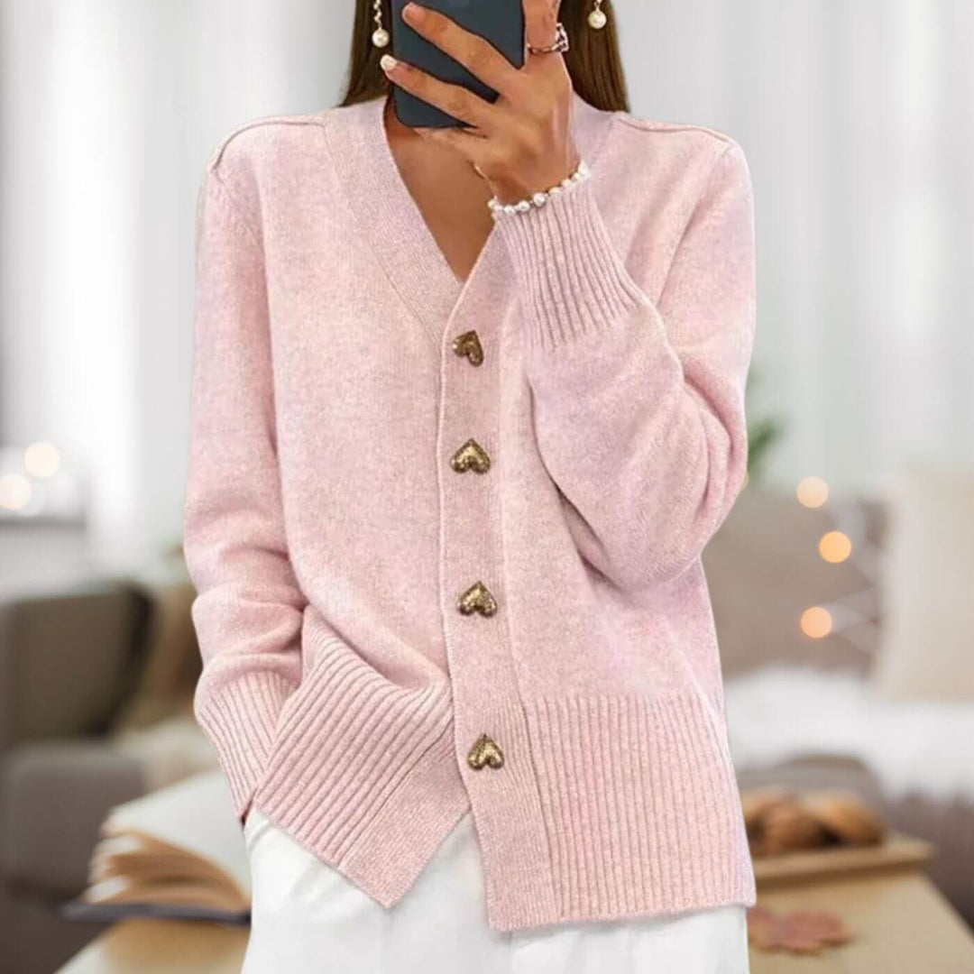 Women's V-neck cardigan with heart-shaped buttons, long sleeves and front pockets