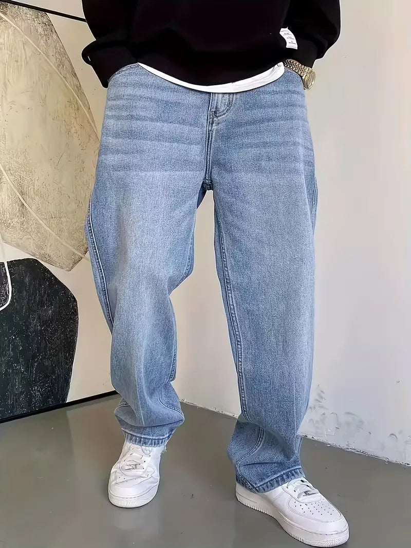 Men's light blue straight jeans with five-pocket design