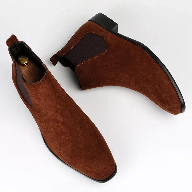 Men's Chelsea ankle boots with elasticated sides, almond toes and low heels