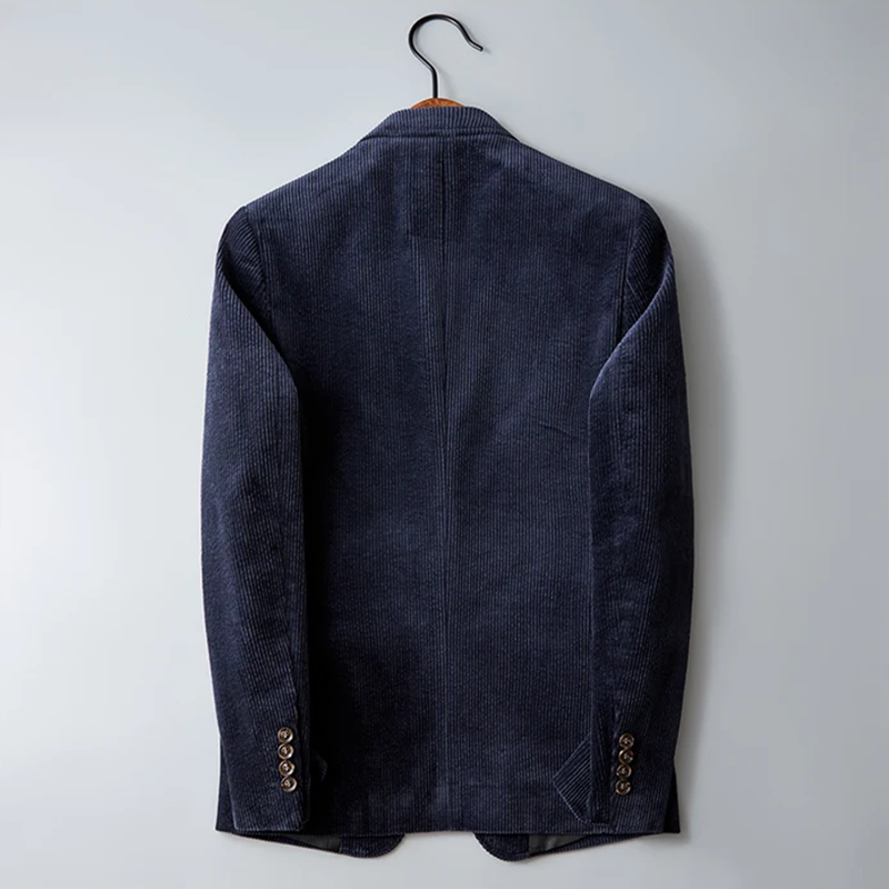 Men's corduroy blazer with notched lapels and button fastening