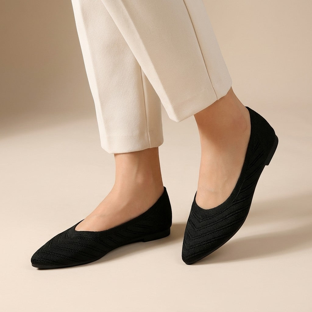 Women's pointed-toe textured knit slip-on flats with low flat soles