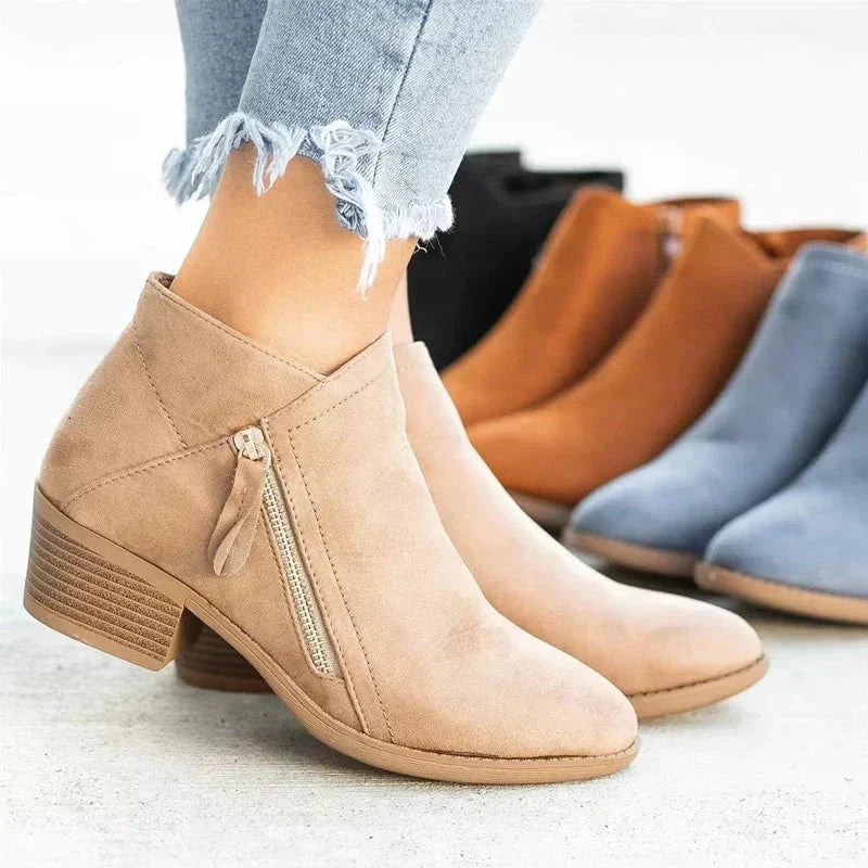 Women's ankle boots with side zip, rounded toe and block heel