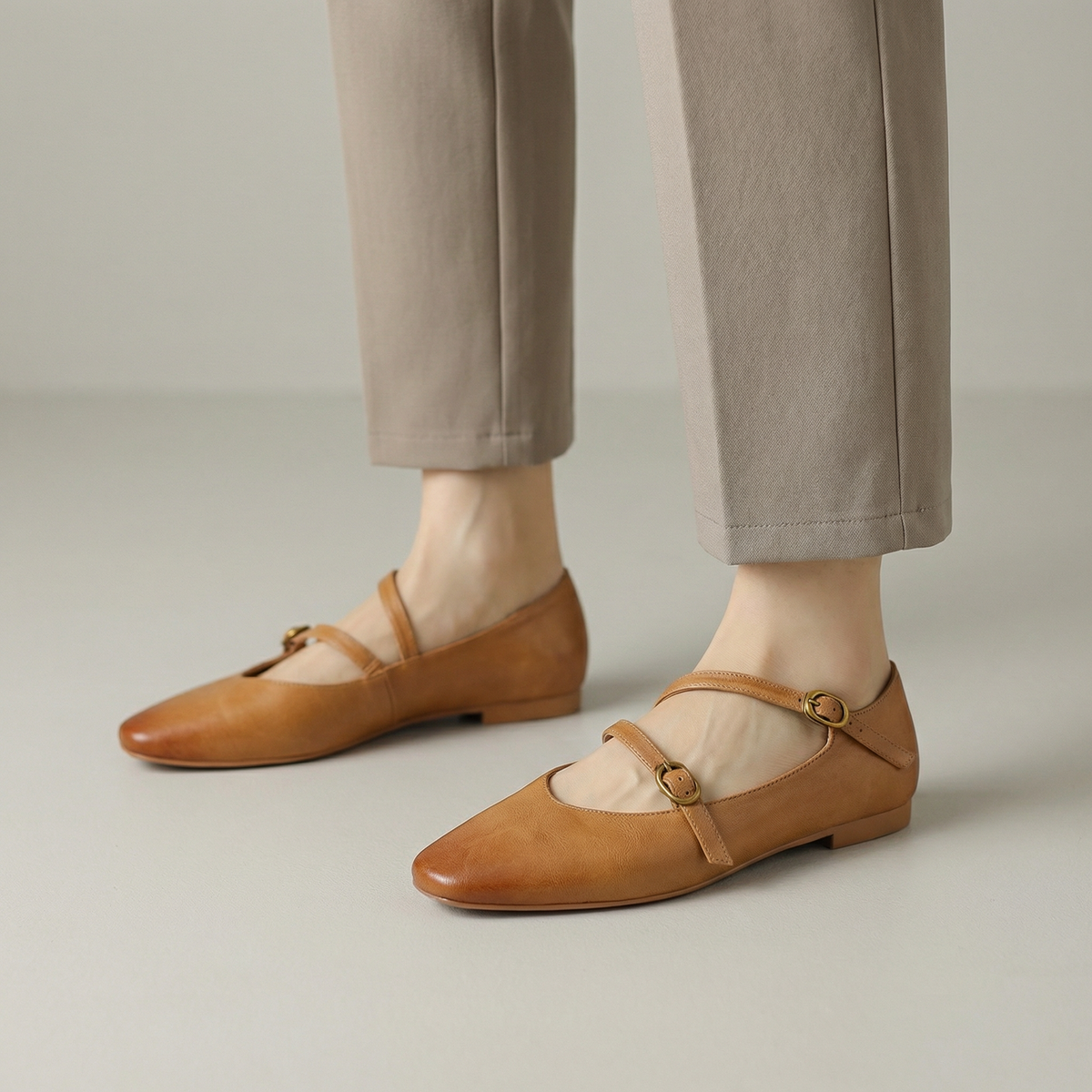 Women's Mary Jane flat shoes with double buckle straps and almond toes