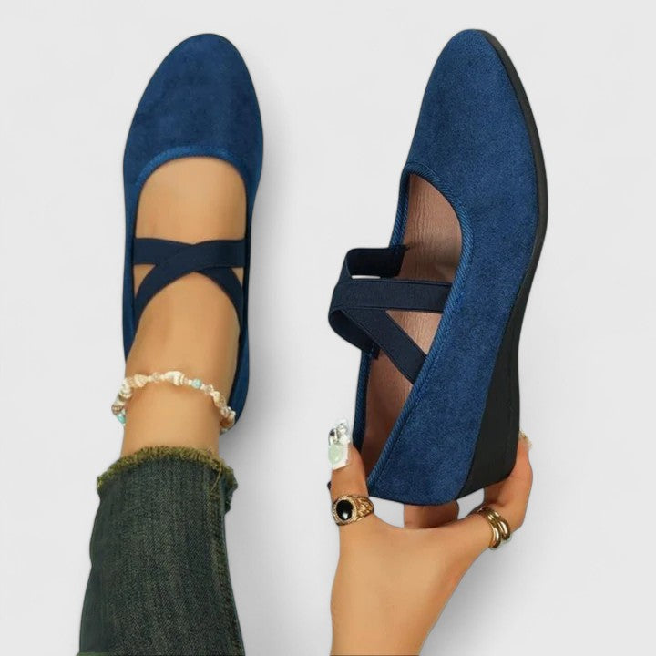 Women's Mary Jane wedge shoes with rounded toes and crossed straps